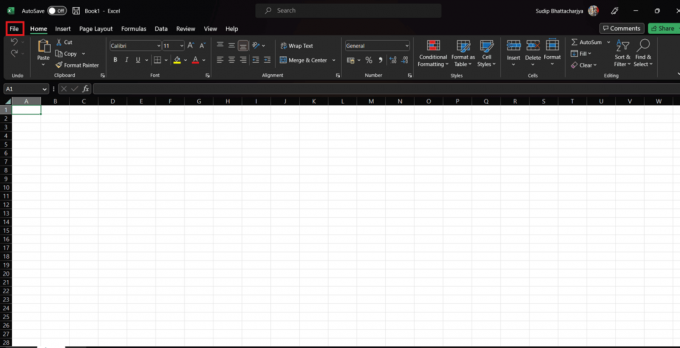 Abra un nuevo libro de Excel y haga clic en Archivo | cómo recuperar un archivo de Excel no guardado