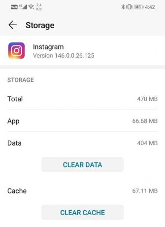 Under Instagram-appen se alternativene for å tømme data og tømme cache
