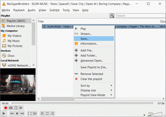 Испод ваше листе за репродукцију, кликните десним тастером миша на видео и изаберите Сачувај | Преузмите уграђени видео са било које веб локације