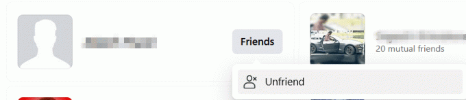 Faceți clic pe opțiunea Unfriend