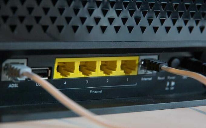 Upewnij się, że router i inne urządzenia sieciowe działają | Napraw wolne połączenie internetowe