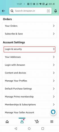 Wybierz Logowanie i bezpieczeństwo | Jak usunąć swoje konto Amazon