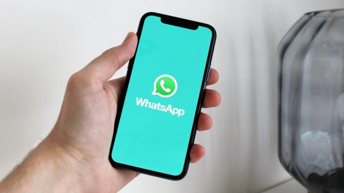 WhatsApp backup återställning på iPhone