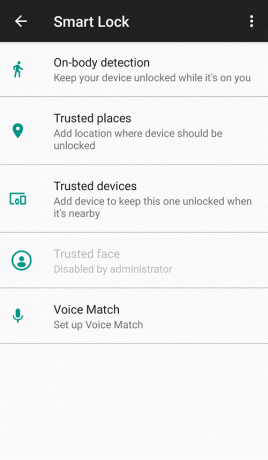 Atrakinkite „Android“ telefoną naudodami „Smart Lock“.