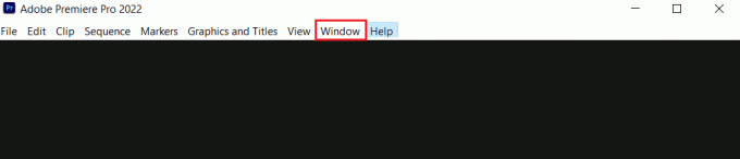 एडोब प्रीमियर प्रो में विंडो मेनू का चयन करें