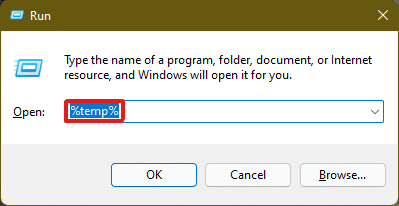 Pritisnite kombinaciju tipki Windows + R da biste otvorili dijaloški okvir Pokreni, upišite %temp% i pritisnite tipku Enter
