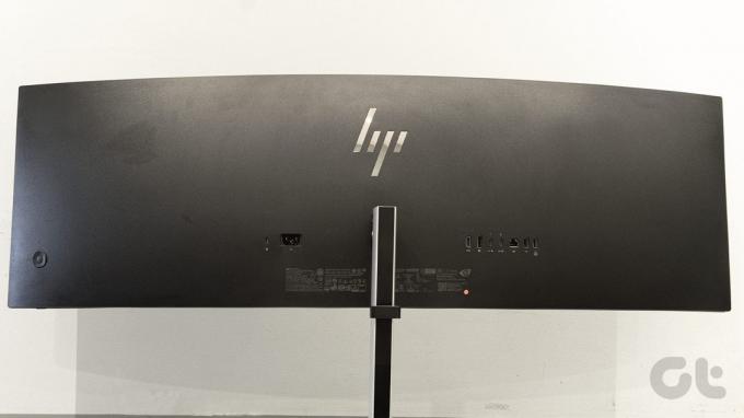Testbericht zum HP E45c G5 DQHD-Curved-Monitor auf der Rückseite