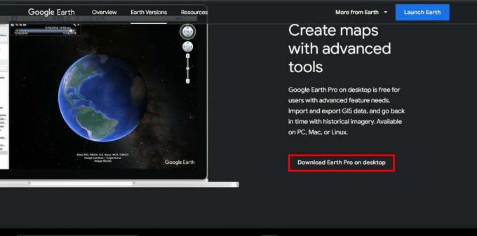아래로 스크롤하여 데스크톱에 Earth Pro 다운로드를 클릭하세요.