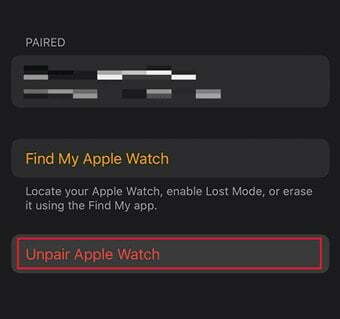 Rull ned og velg Unpair Apple Watch.