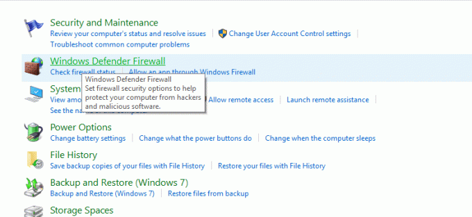 Napsauta Järjestelmä ja suojaus -kohdassa Windows Defenderin palomuuri