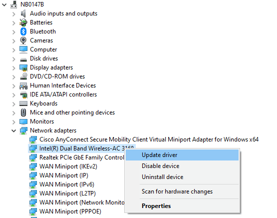 Na hlavním panelu uvidíte Síťové adaptéry