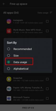 Valitse Datan käyttö käytettävissä olevista vaihtoehdoista | Kuinka vapauttaa sisäistä tallennustilaa Android-laitteissa
