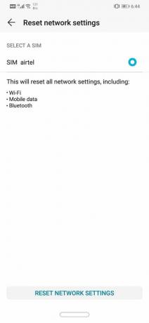Kliknij opcję „Resetuj ustawienia sieciowe” | Napraw błąd uwierzytelniania Wi-Fi
