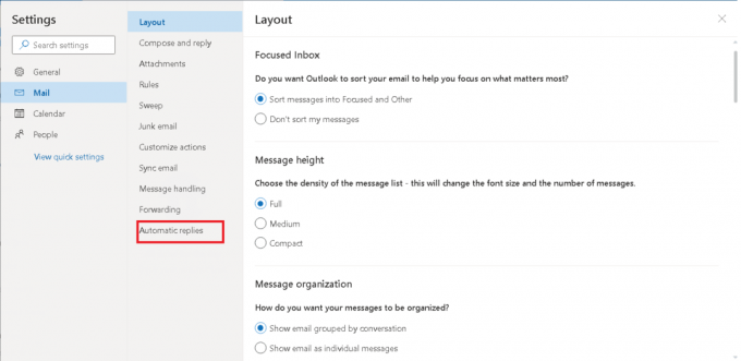 Noklikšķiniet uz opcijas Automātiskās atbildes. Kā iestatīt ziņojumu par darbu ārpus biroja