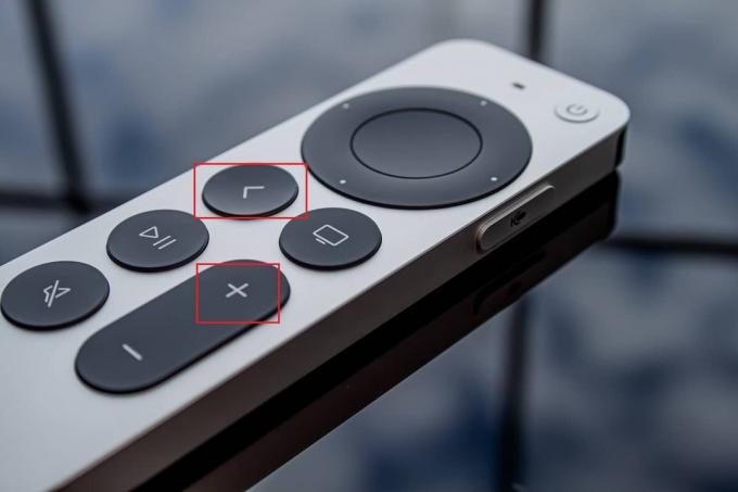 натиснете бутона за начало назад и бутона за увеличаване на силата на звука в дистанционното за Apple TV
