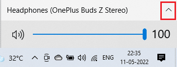 haga clic en el icono de la flecha para expandir la lista de dispositivos de audio