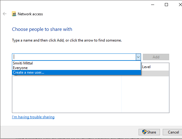 Logā “Piekļuve tīklam” atlasiet lietotājus, ar kuriem vēlaties koplietot savu mapi