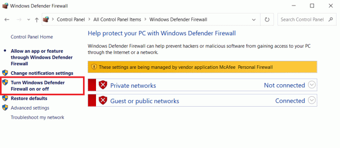 დააწკაპუნეთ ოფციაზე Windows Firewall-ის ჩართვა ან გამორთვა