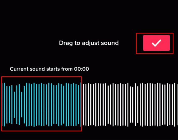Wählen Sie aus der Audio-Schallwelle den Audioabschnitt aus, den Sie Ihrem TikTok-Video hinzufügen möchten, und tippen Sie oben auf das Häkchen