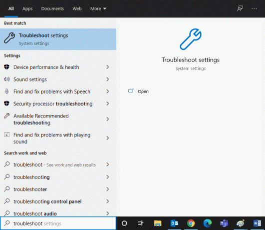 Presione la tecla de Windows en el teclado y escriba solucionar problemas como se muestra en la imagen de abajo.