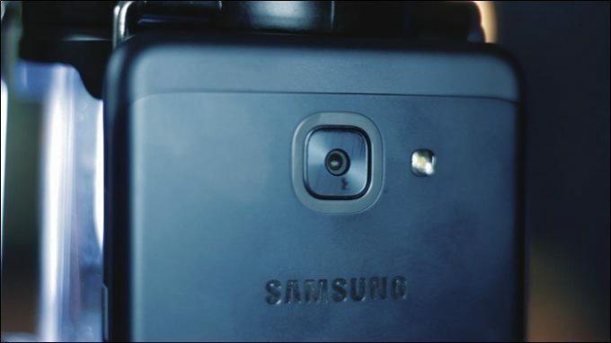 Samsung Galaxy J7 Max 첫인상 8