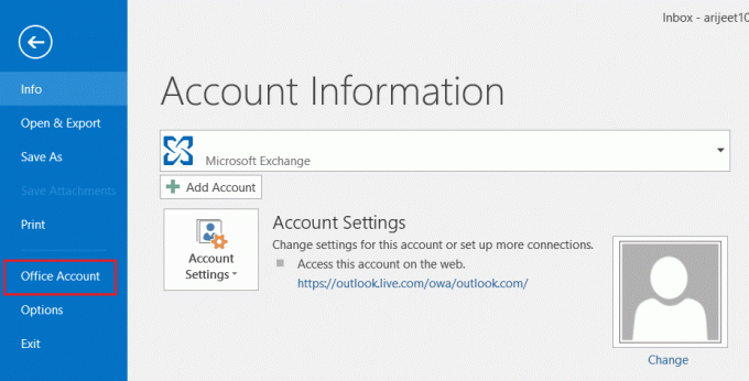 Outlook cilnē Fails noklikšķiniet uz Office konta izvēlnes