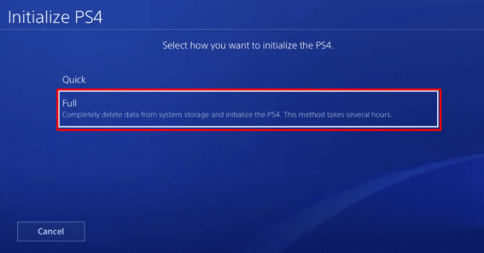 Potom musíte vybrať, ako chcete inicializovať svoj PS4, ak chcete vykonať obnovenie továrenských nastavení, musíte vybrať možnosť Úplné