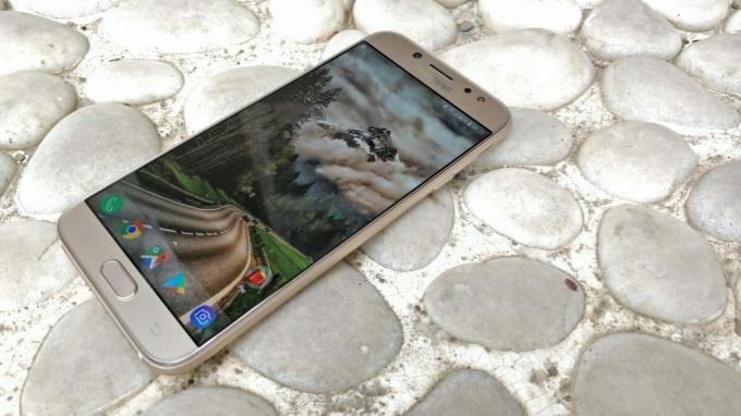 Samsung Galaxy J7 Pro Recenzja 8 1024X576