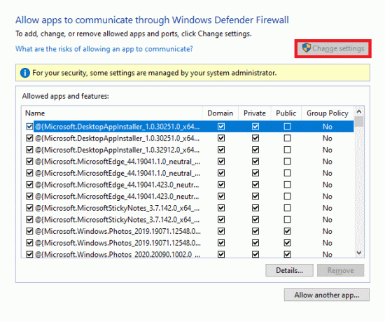 Poté klikněte na Změnit nastavení. Nakonec zkontrolujte, zda Microsoft Teams povolí bránu firewall