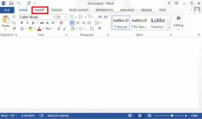 Klik op het tabblad Invoegen | Hoe Copyright-symbool in Windows te typen