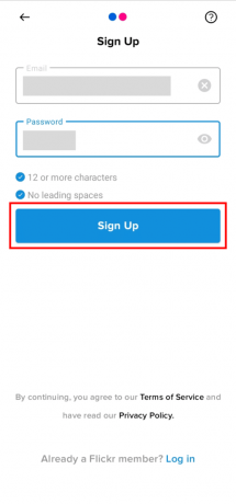 ป้อนที่อยู่อีเมลและรหัสผ่านของคุณ จากนั้นแตะที่ปุ่มลงทะเบียน | ภาพถ่าย Flickr เป็นส่วนตัวหรือไม่?