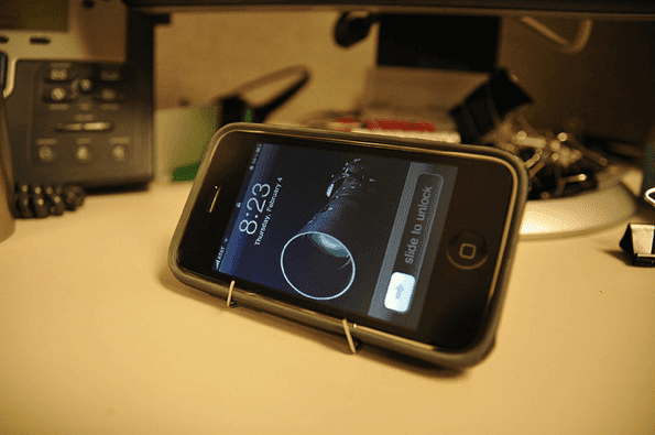 Büroklammerständer Iphone Dock