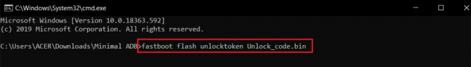 fastboot flash unlocktoken أمر Unlock code.bin في cmd أو موجه الأوامر