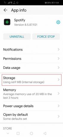 Spotify android ऐप सेटिंग में स्टोरेज ऑप्शन पर टैप करें