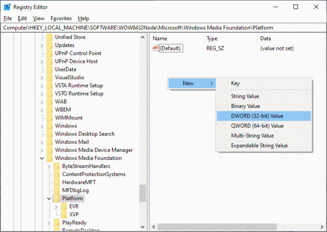 klik pada Nilai DWORD 32 bit Baru untuk membuat kunci registri baru. Perbaiki Kamera Skype Tidak Bekerja di Windows 10