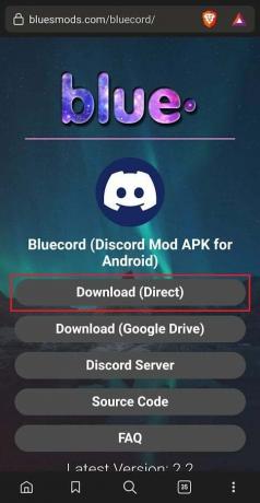 Besøg Bluecord-webstedet på din mobilbrowser, og tryk på Download (Direkte) for at downloade APK-filen