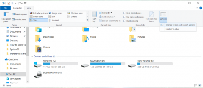 Klicka på visa och välj Alternativ | Åtgärda File Explorer-kraschproblem i Windows 10