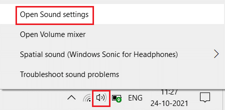 사운드 아이콘을 마우스 오른쪽 버튼으로 클릭한 다음 사운드 설정 열기 옵션을 선택합니다.