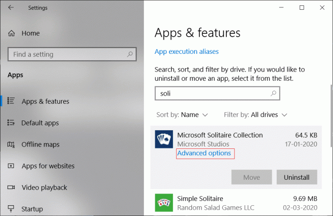 Selectați aplicația Microsoft Solitaire Collection, apoi faceți clic pe Opțiuni avansate