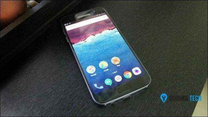 Varastossa oleva Android S7:llä