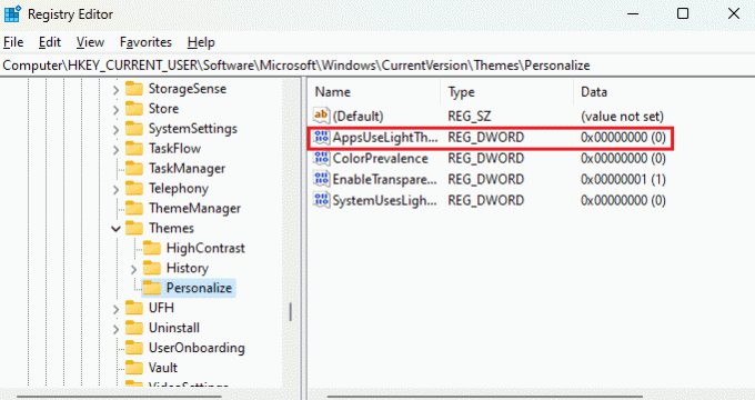 găsiți intrarea AppsUseLightTheme și faceți dublu clic pe | Modul întunecat în Windows 11