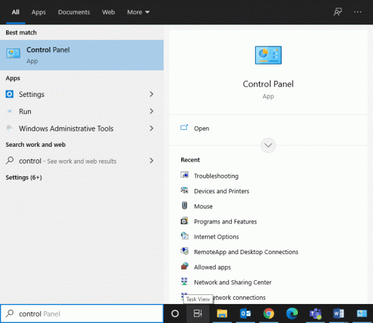 Windows tuşuna basın ve arama çubuğuna Denetim Masası yazın. Windows 10 kurulumu, Fall Creators Update'i taktı