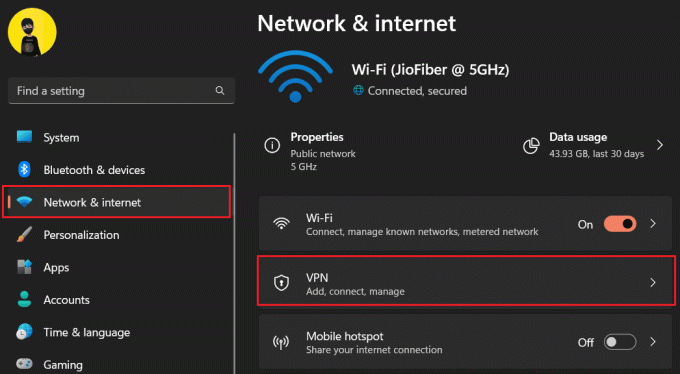 A Hálózat és internet lapon kattintson a VPN elemre.