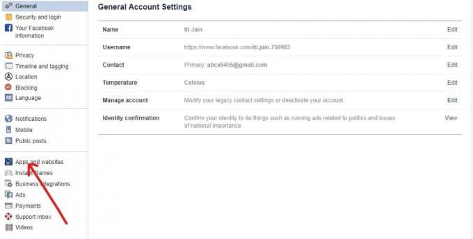 Facebook iestatījumu cilnes kreisajā panelī noklikšķiniet uz opcijas Lietotnes un vietnes
