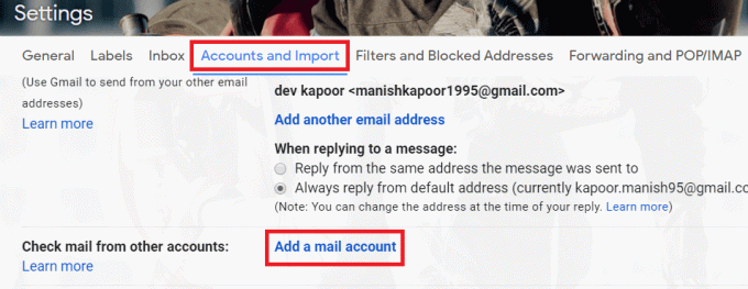 'खाते और आयात' टैब पर स्विच करें। फिर 'एक मेल खाता जोड़ें' पर क्लिक करें ..