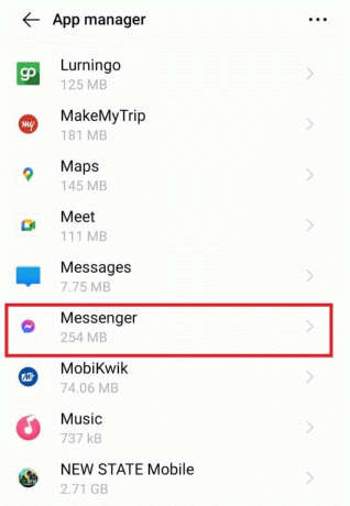  افتح تطبيق Messenger