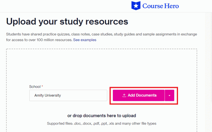 Laden Sie die Dokumente, die Sie hinzufügen möchten, auf die Course Hero-Website hoch, indem Sie auf die Schaltfläche Dokumente hinzufügen klicken. 
