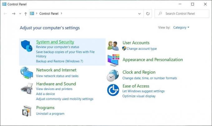 Щракнете върху Система и сигурност | Ръчно стартиране на автоматична поддръжка в Windows 10