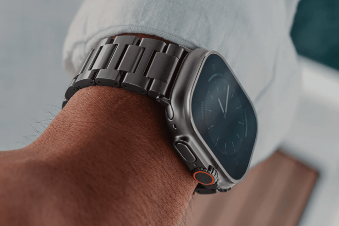 Sandmarc Tali Titanium Terbaik untuk Apple Watch Ultra